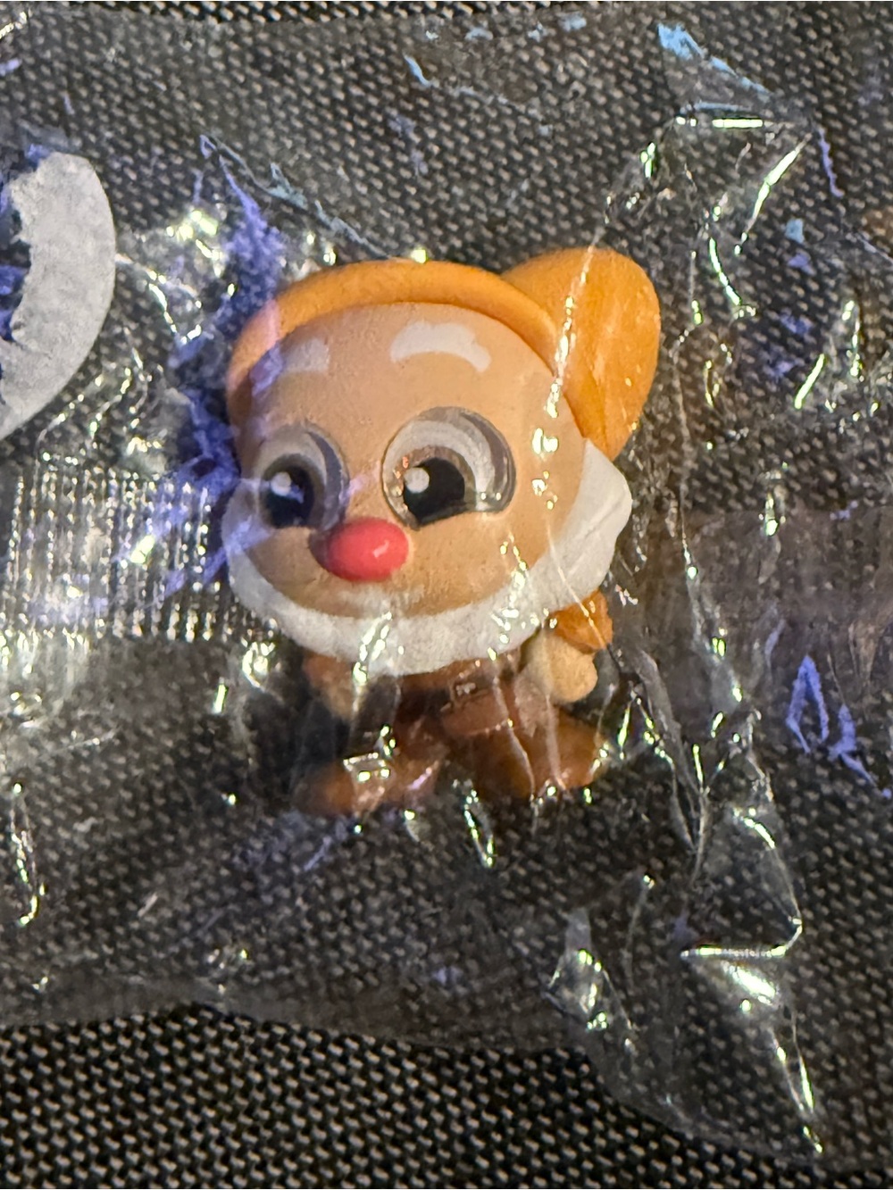 Disney Doorable Series 6 Happy Snow White